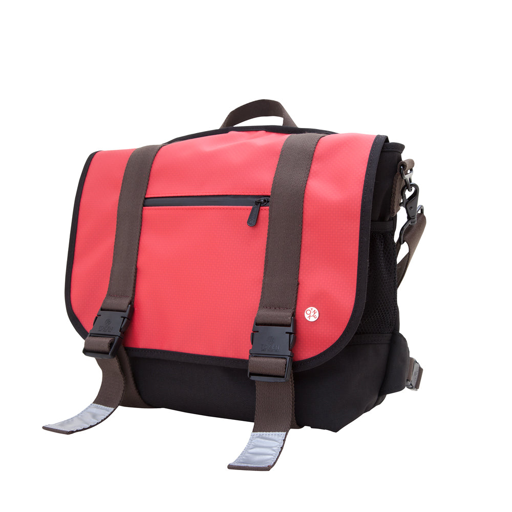 Manhattan Portage Lorimer Matt Vinyl Messenger Bag(M)