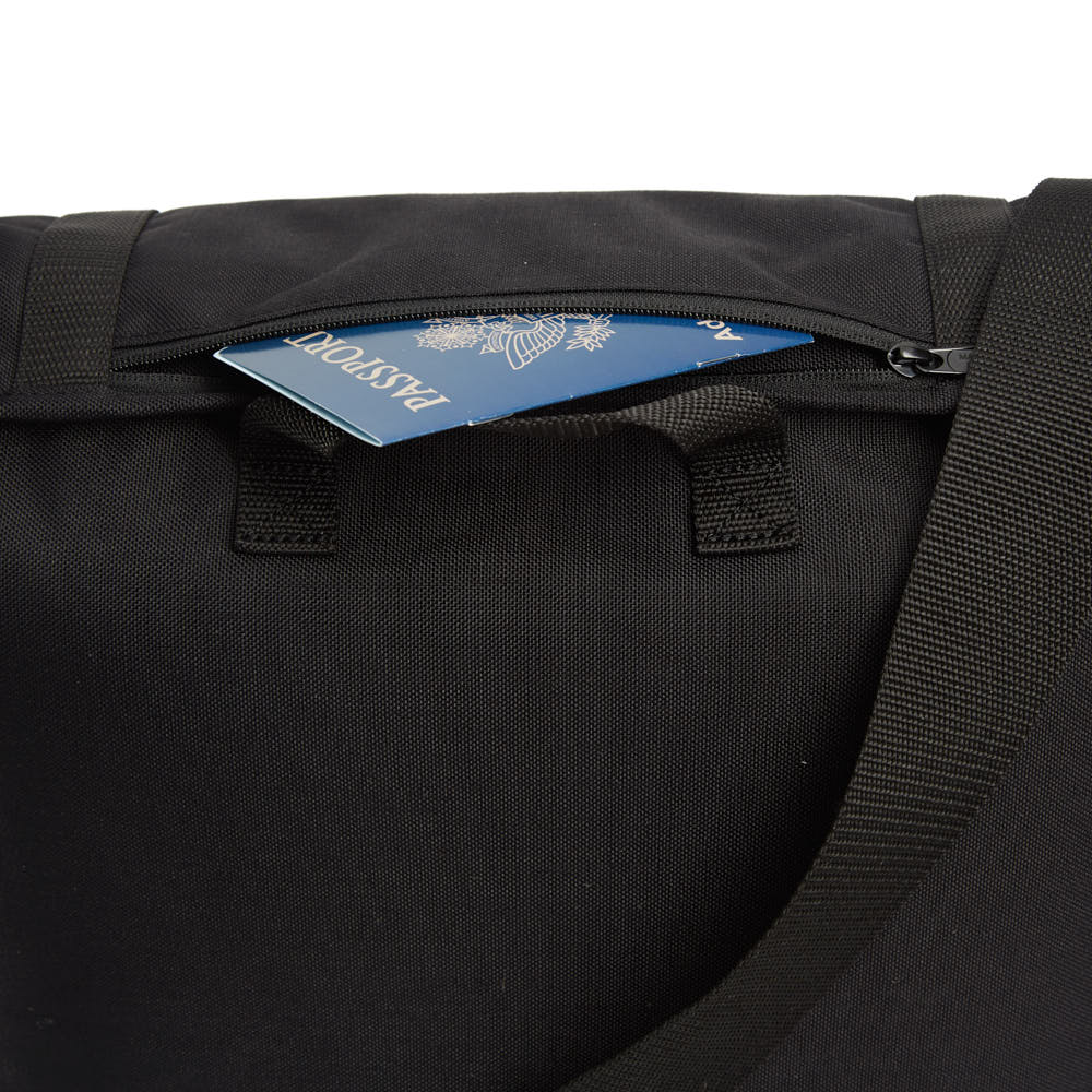 Manhattan Portage Flushing Messenger Bag