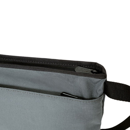 Manhattan Portage Ithaca Shoulder Bag (MD)